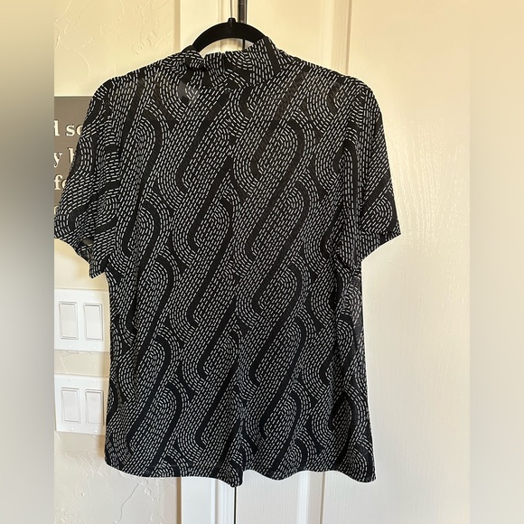 Cabi New Deco Turtleneck - Picture 2 of 2